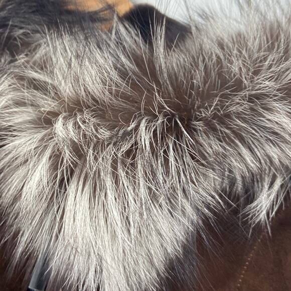 Great Greenlands Brown sherpa suede fur hood jacket - Picture 2 of 6